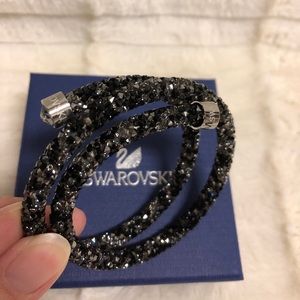 NWT Swarovski wrapped bangle size m